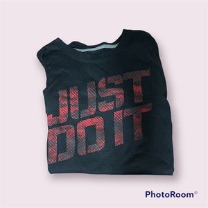 Nike dri fit performance shirt